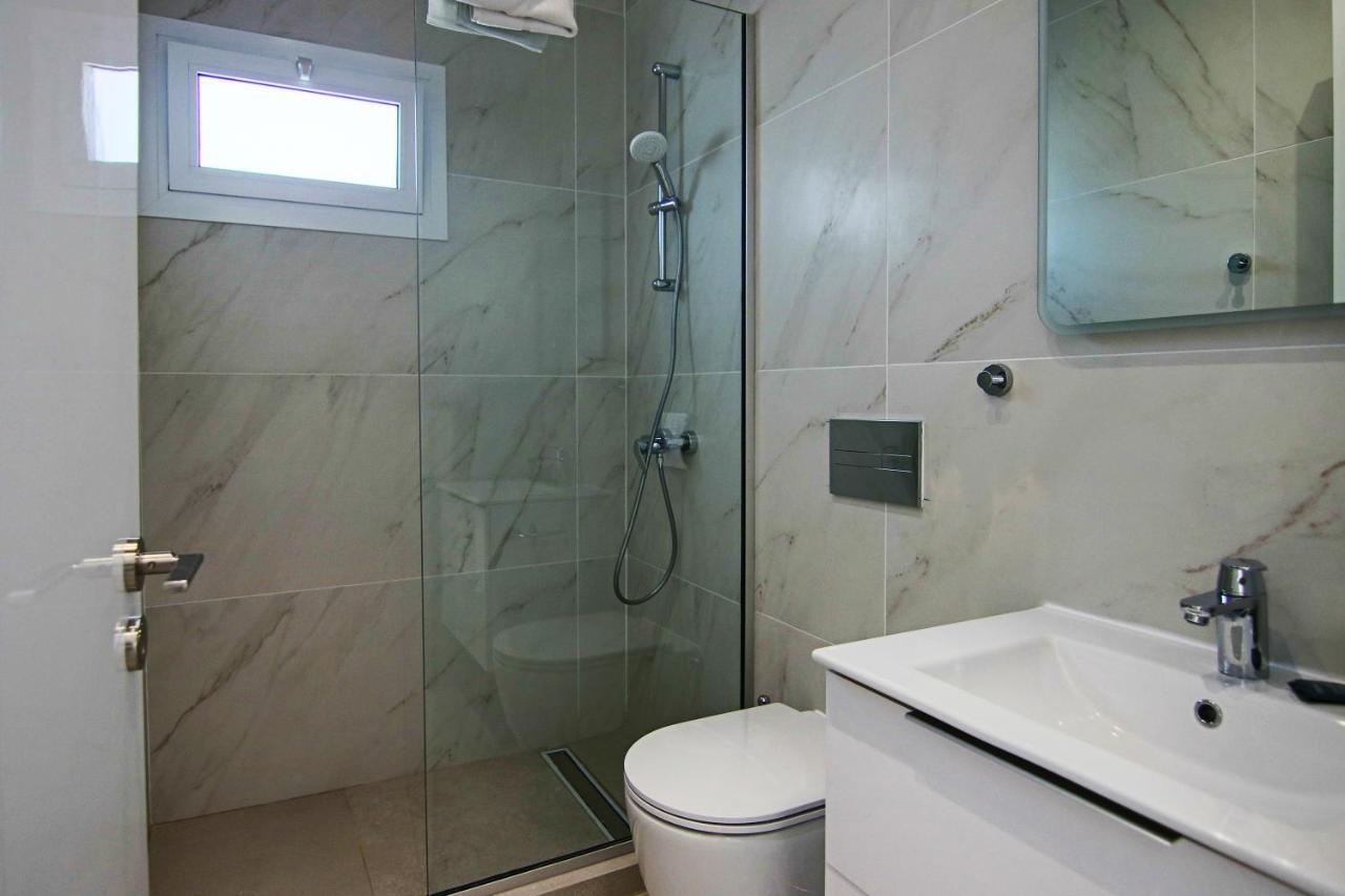 Ferienwohnung Phaedrus Living: Seaview Luxury Flat Limnaria 114 Paphos Exterior foto